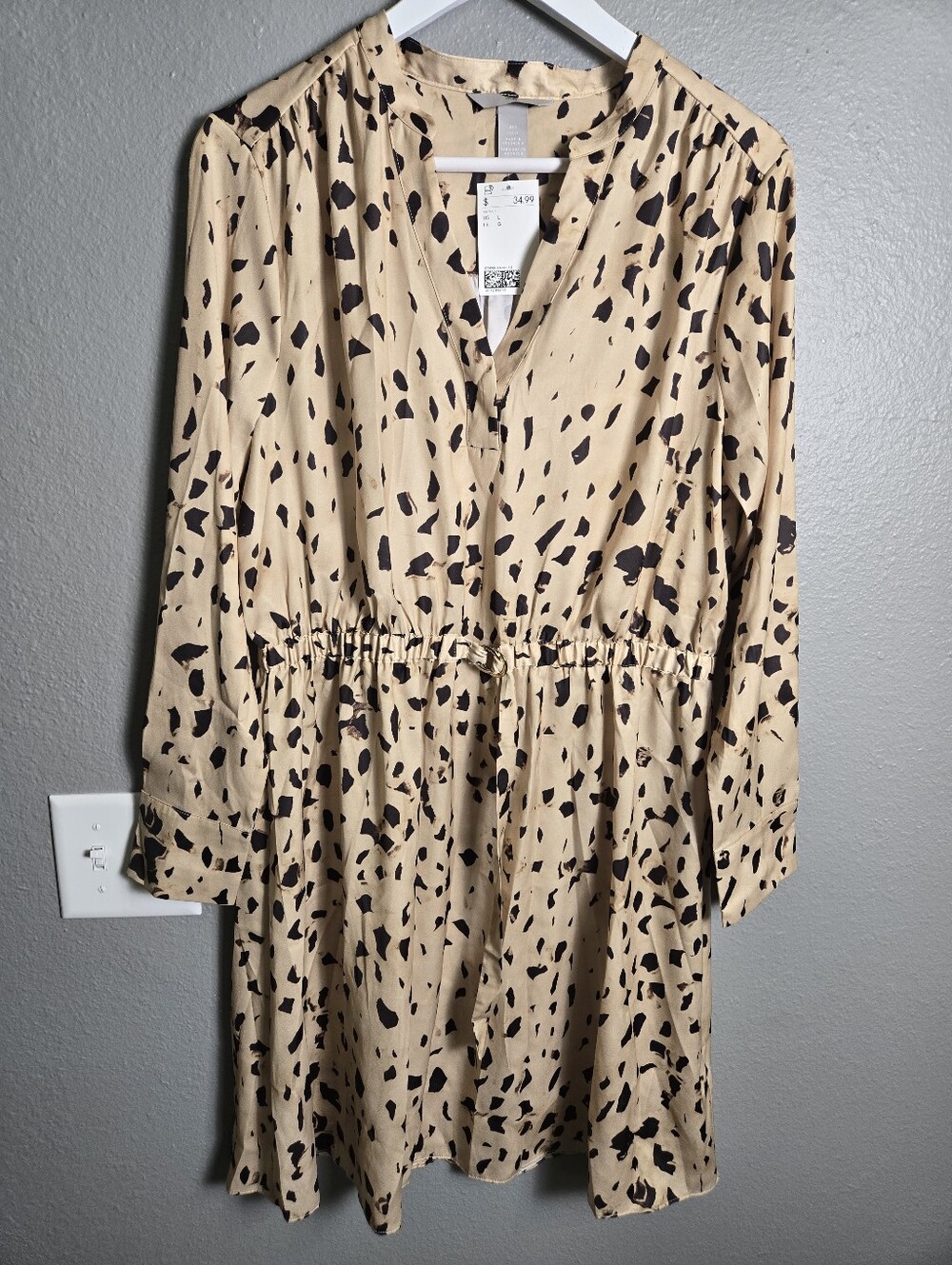 H&M Animal Print Midi Long Sleeve Dress Size Large
